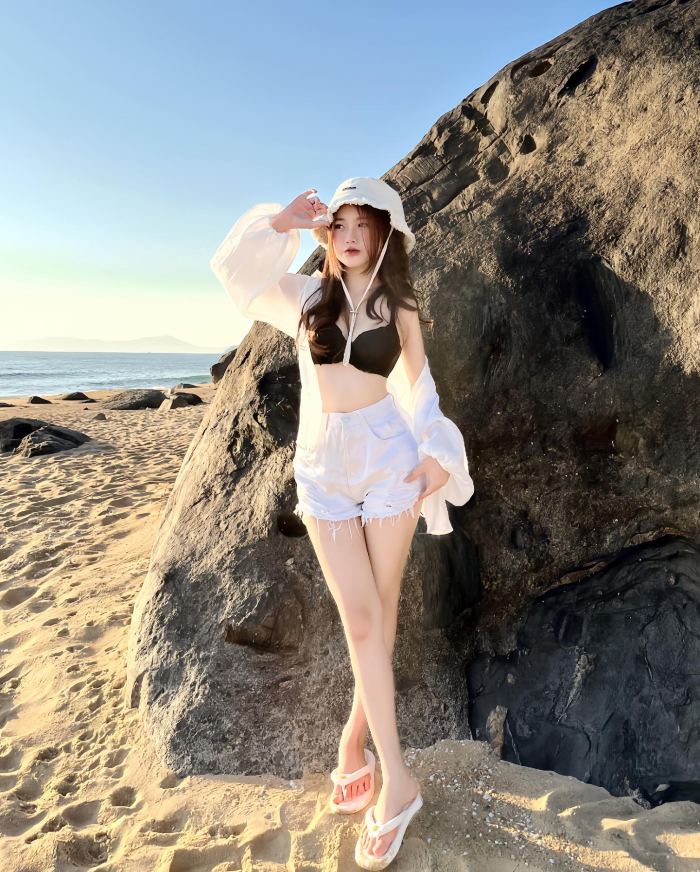 Biển Hàm Rồng Huế lưu ý