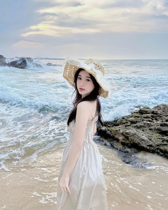 Biển Hàm Rồng Huế chill