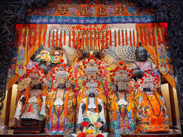 Đền Thiên Hậu tràn ngập cảm giác linh thiêng