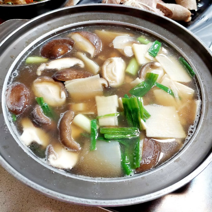 Súp mực mộc mạc giàu dinh dưỡng