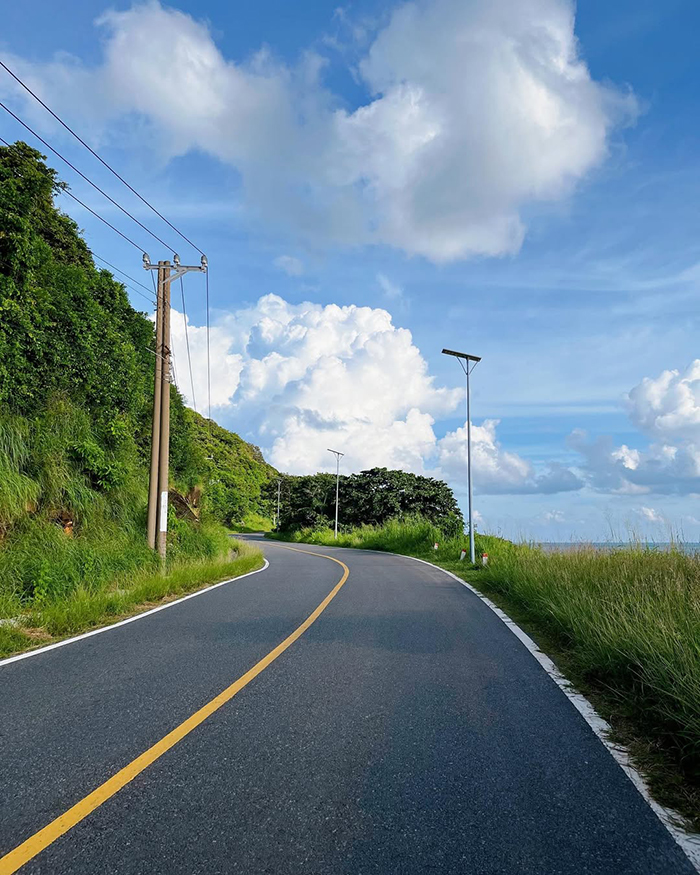 Di chuyển từ sân bay/cảng về trung tâm Côn Đảo