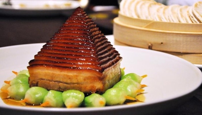 Thịt heo Đông Pha kim tự tháp Hàng Châu Trung Quốc
