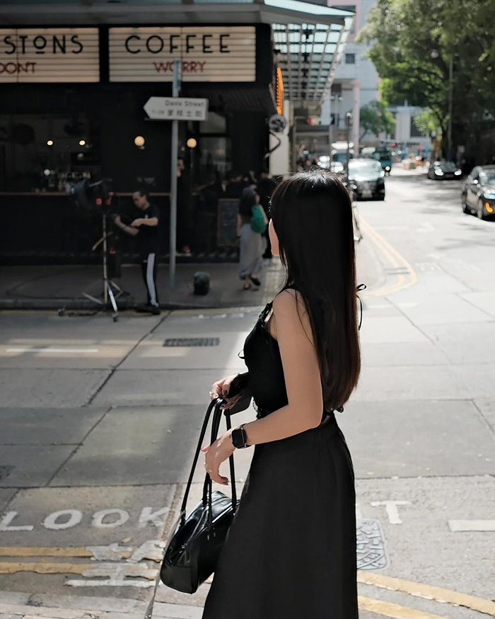 Mùa thu (Tháng 9 - Tháng 12): Thời tiết dễ chịu, ít mưa