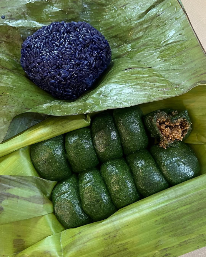 Xôi cẩm tím với bánh ngải là “bộ đôi” không thể thiếu khi tới thăm Lạng Sơn