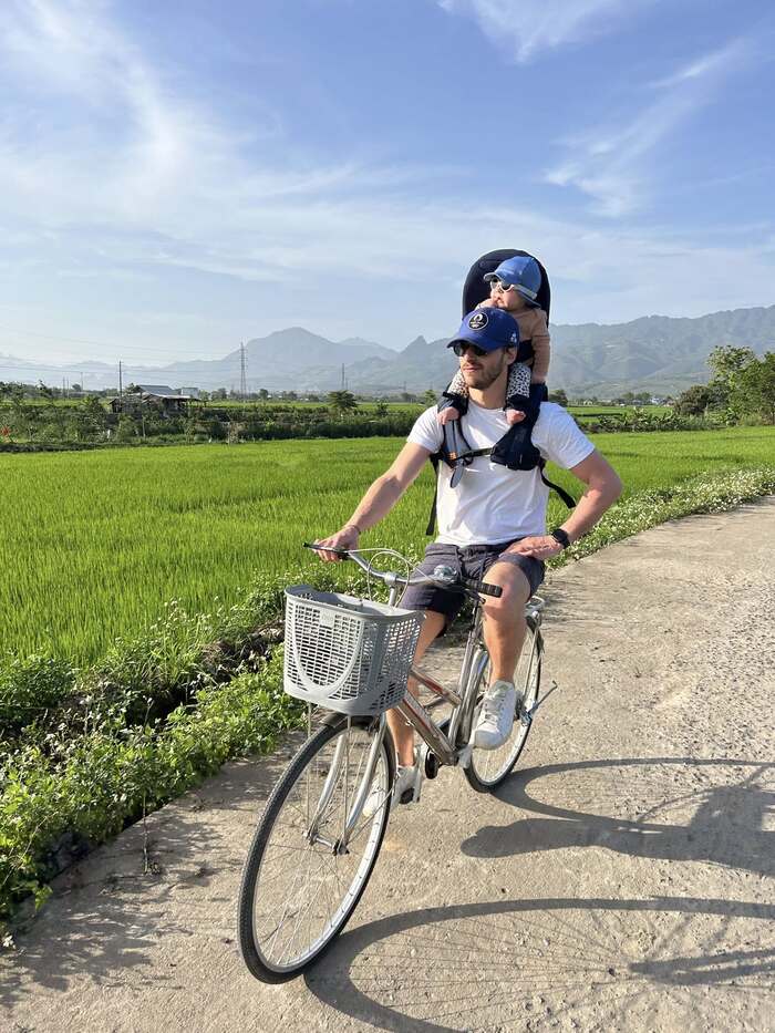 Cẩm nang du lịch Nghĩa Lộ Yên Bái Lào Cai: Ghé thăm cánh đồng Nghĩa Lộ