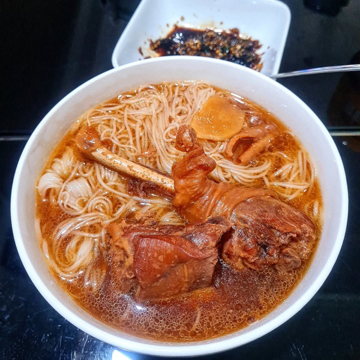 Mì rượu vang có hương vị thơm ngon và đầy đủ dinh dưỡng