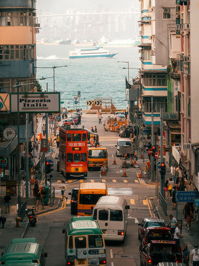 Mùa xuân (tháng 3 - tháng 5): Ấm áp và không khí tươi mới