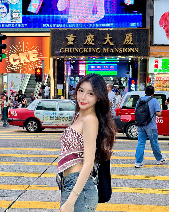 Mùa đông (Tháng 1 - Tháng 2): Mát mẻ và không khí lễ hội cuối năm