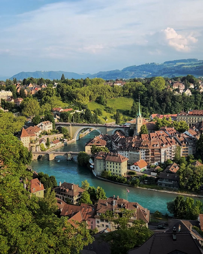 Thời điểm lý tưởng tham quan cầu Untertor Brucke châu Âu