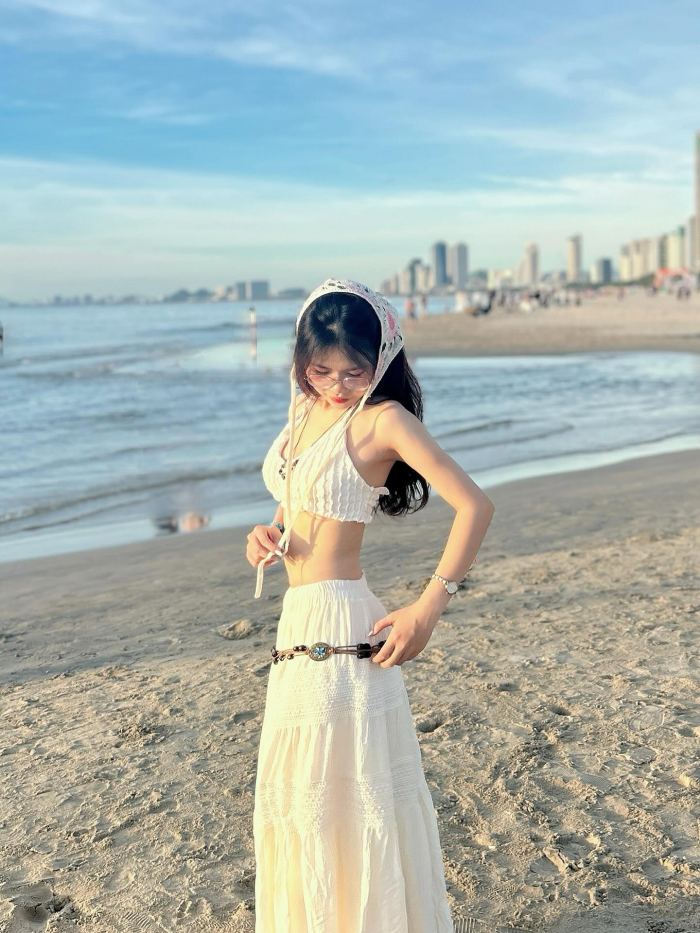 Kinh nghiệm chèo sup biển Mân Thái Đà Nẵng