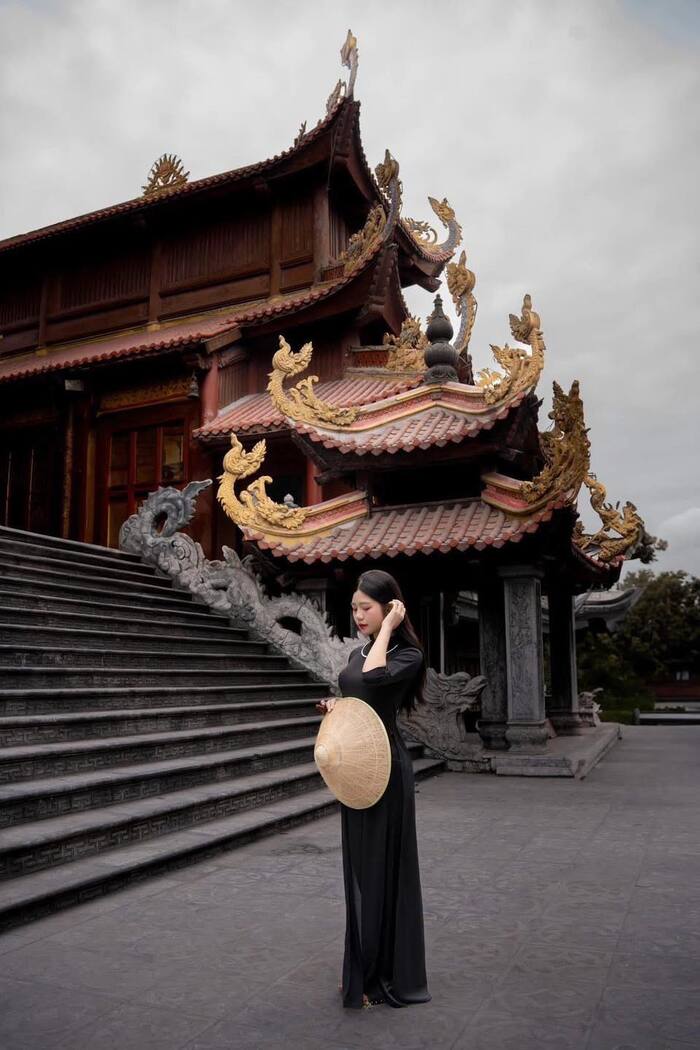 Ghé thăm chùa Thánh Quang Bắc Ninh