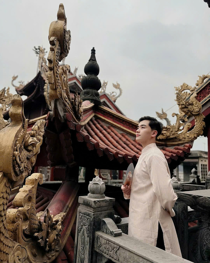 Săn ảnh check-in ở Chùa Thánh Quang Bắc Ninh 