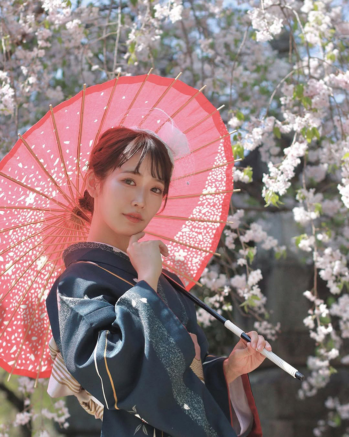 Đầu mùa hè (giữa tháng 6): Thưởng thức vẻ đẹp hoa oải hương