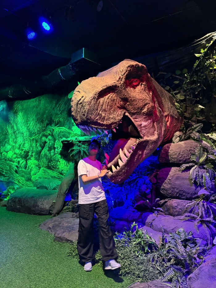 Check-in ở công viên khủng long JPark TP HCM