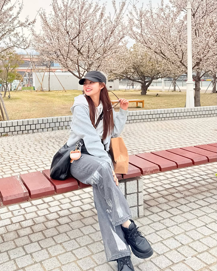 Đi bộ từ các điểm gần công viên Meriken Nhật Bản