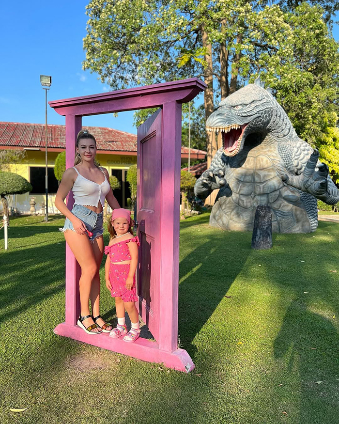 Hai khu vực độc đáo - Mini Siam & Mini Europe