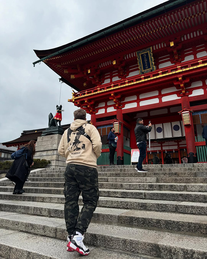 Đầu mùa đông (Tháng 12): Yên tĩnh hơn và có thể có tuyết