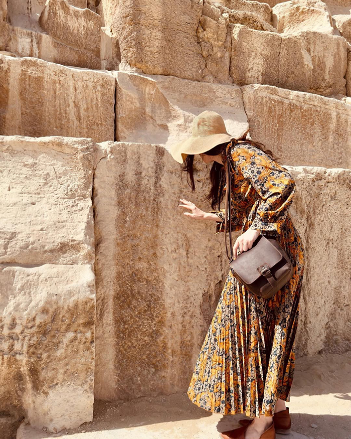 Mùa xuân (tháng 3 - tháng 4): Ấm áp và rực rỡ