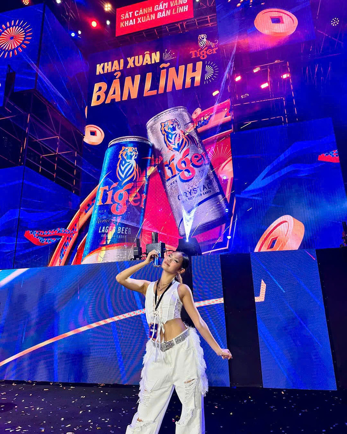 Tổng hợp các điểm du lịch miễn phí ở TP HCM - Phố đi bộ Nguyễn Huệ