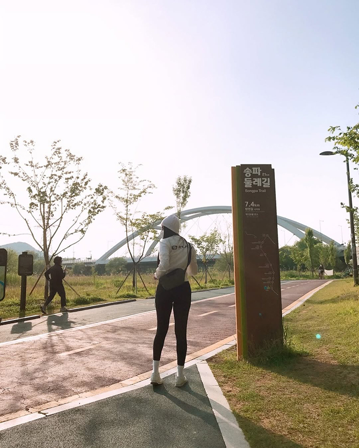 Di chuyển bằng xe buýt tới hồ Seokcheon Hàn Quốc