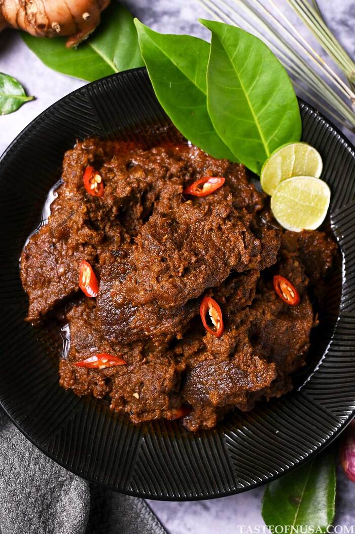 Khám phá những món ăn Indonesia ngon nhất - Rendang
