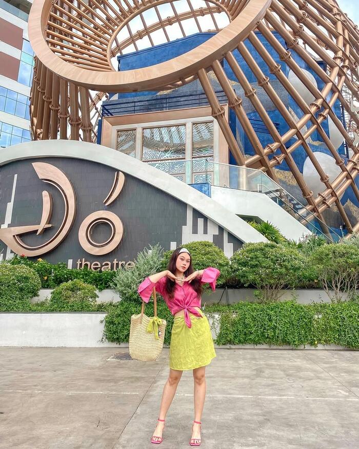 Bạn có thể dễ dàng di chuyển đến nhà hát Đó Nha Trang Khánh Hòa 