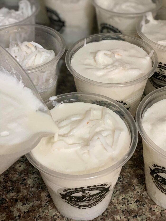 Khám phá các quán dừa dầm ngon tại Hải Phòng - Dừa dầm cô Tuyến