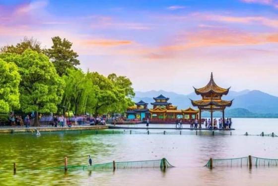 Dạo bước chốn thi ca trong cẩm nang du lịch Hàng Châu Trung Quốc