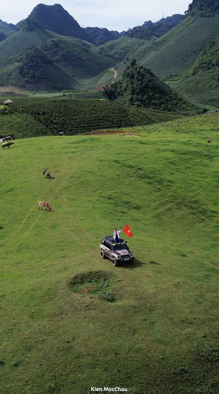 Việc du lịch Suối Bon không cần resort hay dịch vụ cầu kỳ – chỉ cần một đôi giày thoải mái, một tâm hồn rộng mở là đủ để cảm nhận hết vẻ đẹp hoang sơ của nơi này.