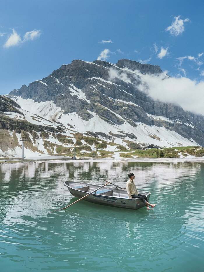 Thời điểm ghé thăm làng thiên thần Engelberg Thụy Sĩ là mùa hè và mùa đông