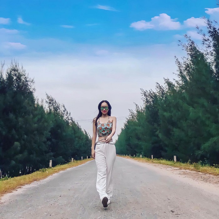 Cồn Vành là khu du lịch nổi tiếng cách không xa Khu du lịch sinh thái Cồn Đen Thái Bình