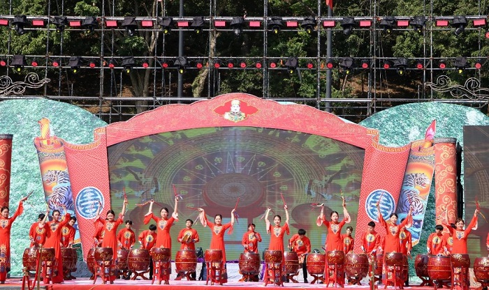 Khai mạc Lễ hội Đền Bảo Hà Lào Cai hoàng tráng và quy mô