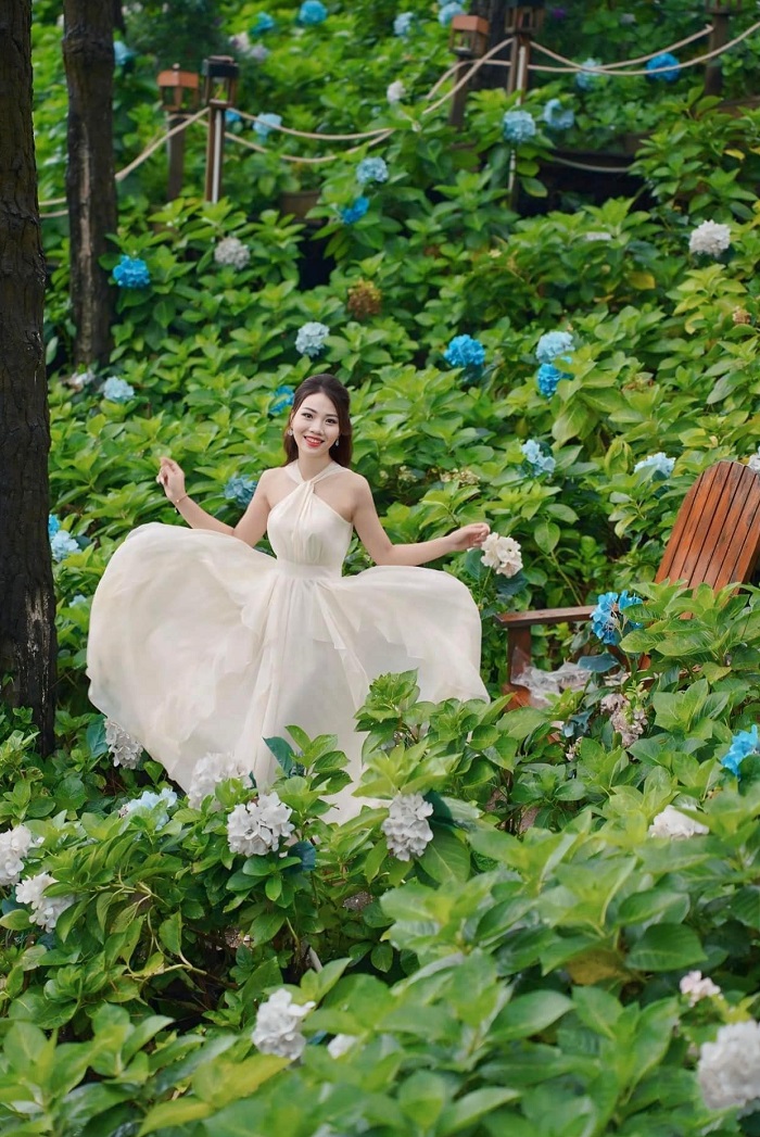 Góc nào ở đây lên ảnh cũng lung linh là Top những điều nhất định phải làm khi tới Hạ Long 