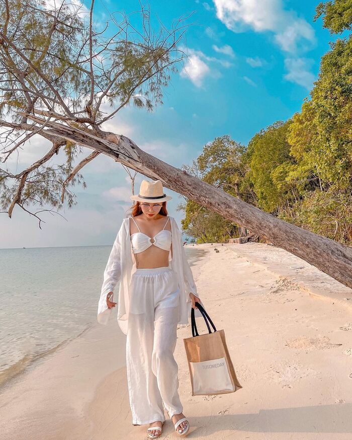 chơi gì ở Phú Quốc dịp lễ 2/9? Ghé thăm làng chài Rạch Vẹm