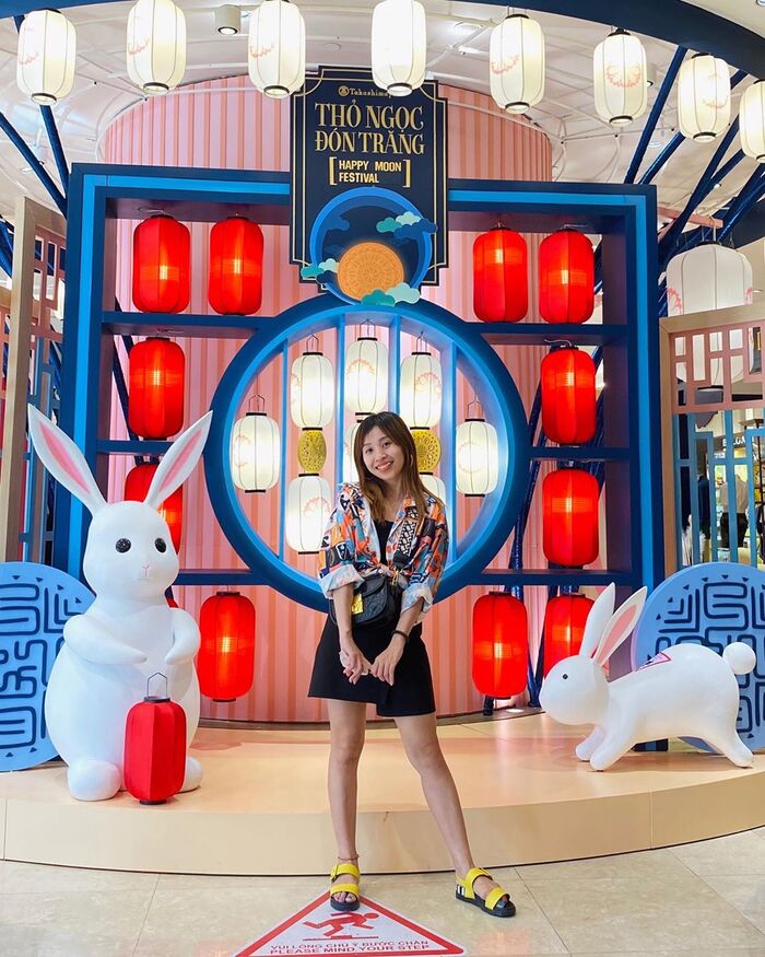 Địa điểm chơi Trung thu ở TP HCM - Takashimaya