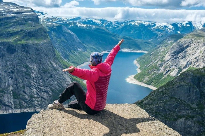 lưỡi quỷ Trolltunga Na Uy