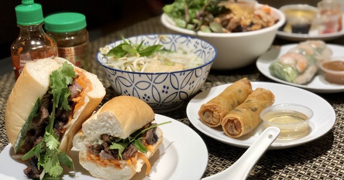 Tran Cantine là quán ăn Việt nổi tiếng ở Montreal bạn không thể bỏ qua khi du lịch Canada cùng gia đình