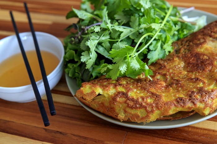 Với các món ăn đường phố hấp dẫn, Le Petit Boui Boui xứng đáng là quán ăn Việt nổi tiếng ở Montreal