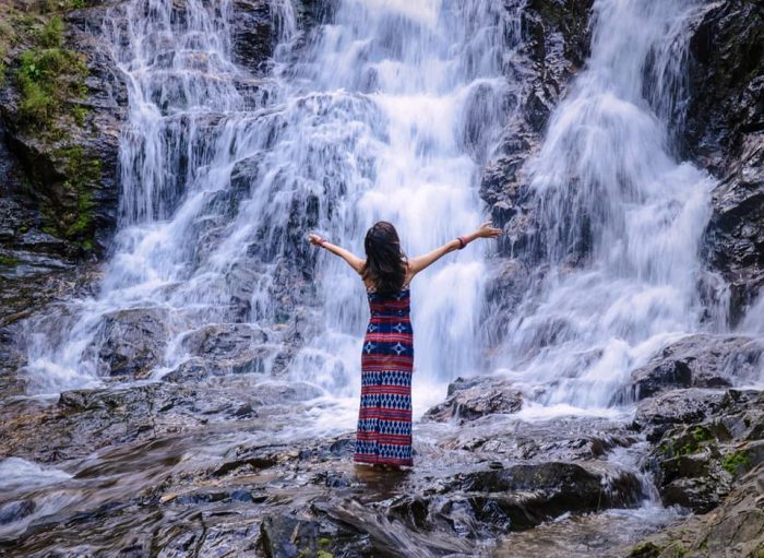 Thác R’cung Quảng Nam 