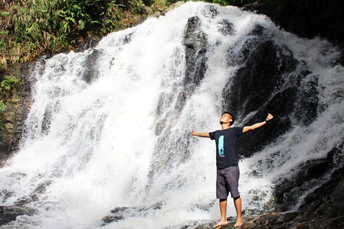 Thác R’cung Quảng Nam 