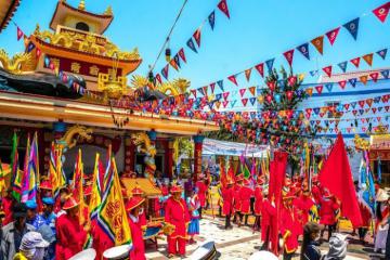 Những lễ hội ở Quảng Ngãi độc đáo đậm bản sắc xứ biển 