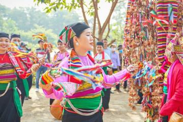 Lễ hội Pôồn Pôông Thanh Hoá – Lễ hội độc đáo của người Mường xứ Thanh