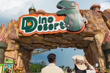 2/9 chơi ở đâu? Du hành về thời tiền sử tại công viên khủng long lớn nhất châu Á