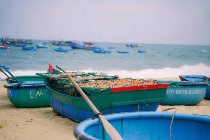 trải nghiệm thú vị cùng người dân