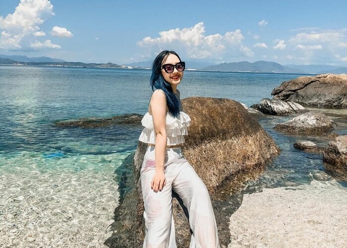 du lịch gần cung đường ven biển DT702