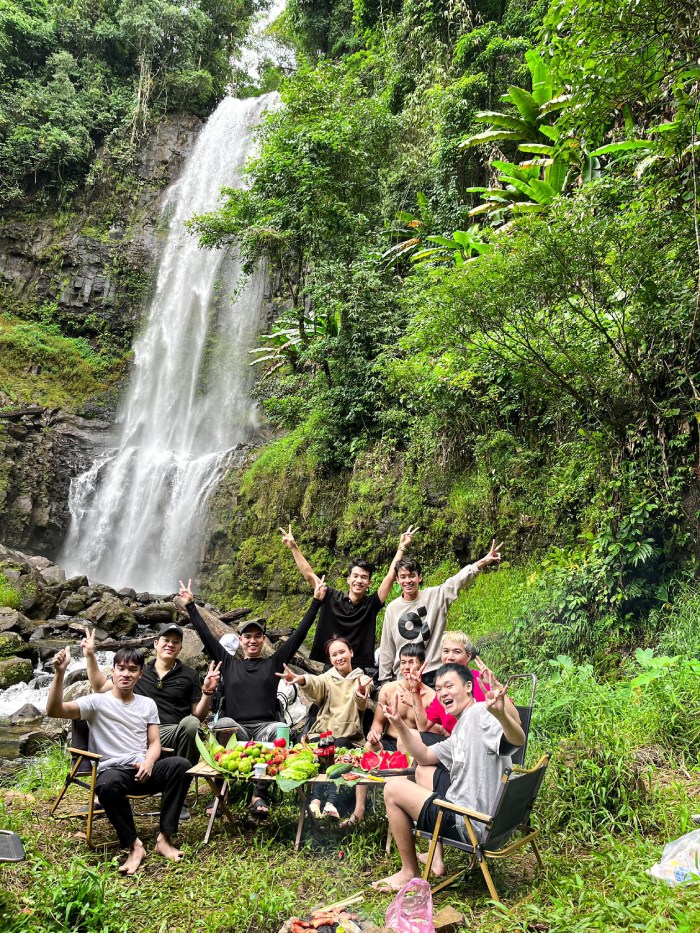 ẩm thực địa phương liêng ài