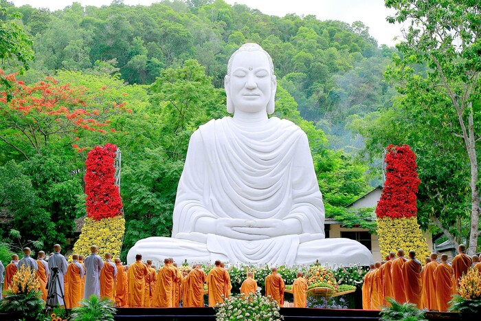 chùa Phật Quang Vũng Tàu địa điểm du lịch tâm linh nổi tiếng