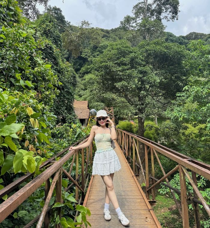 cầu treo ở Kon Tum cầu treo ở Kon Tum