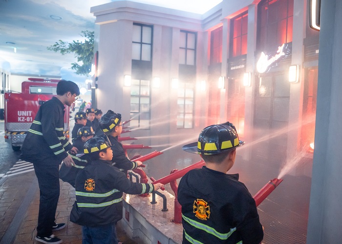 Kidzania là khu vui chơi hướng nghiệp cho bé ở Hà Nội mới toanh