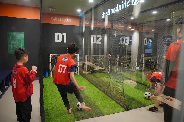 Cuối tuần tại khu vui chơi hướng nghiệp cho bé ở Hà Nội giúp các bé tránh xa smartphone, tivi